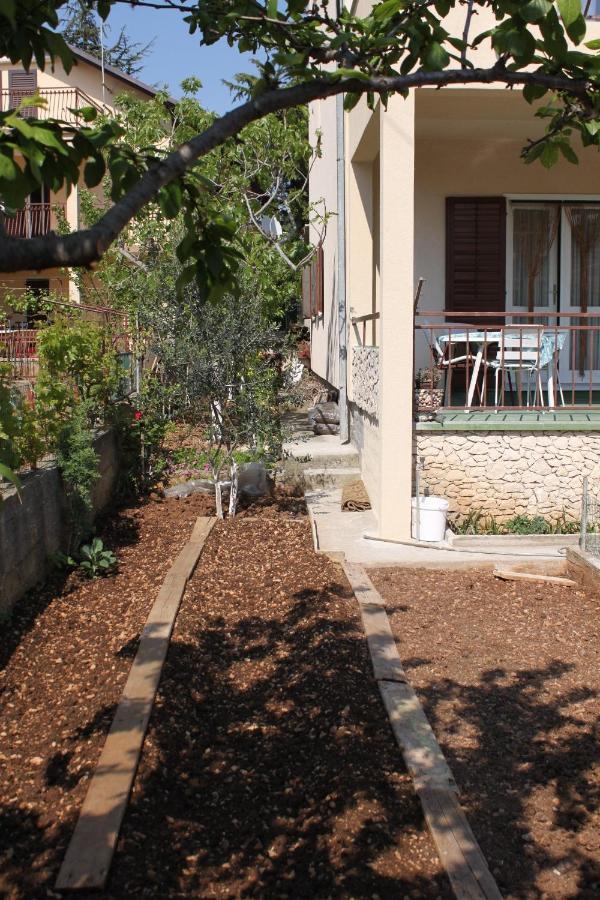 Apartments With A Parking Space Srima - Vodice, Vodice - 6099 Exterior photo